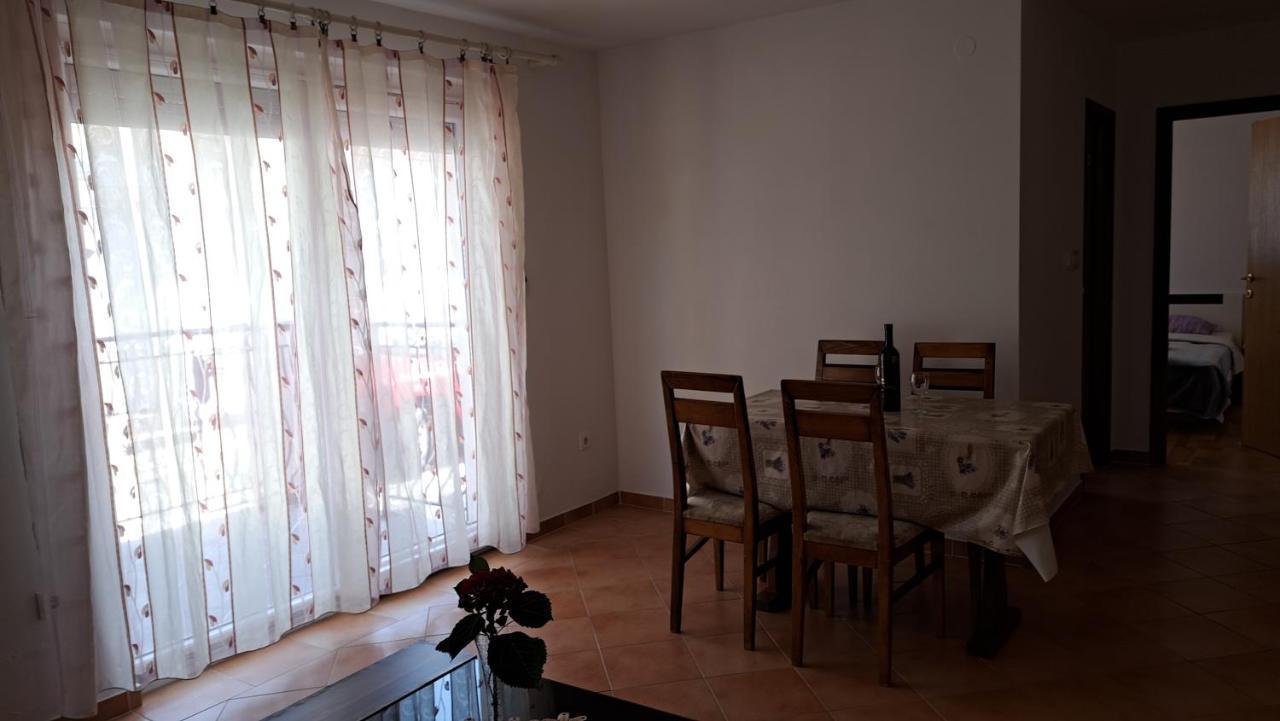 Cozy Apartments Baska Exterior foto